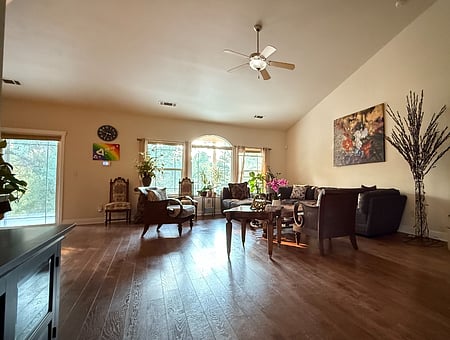 property_photo