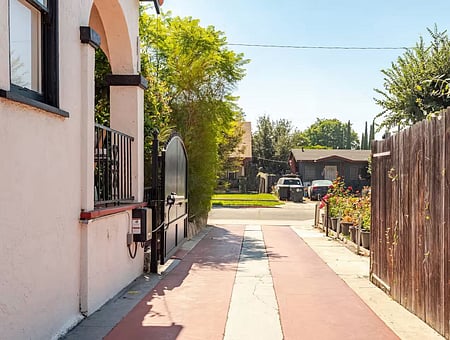 property_photo