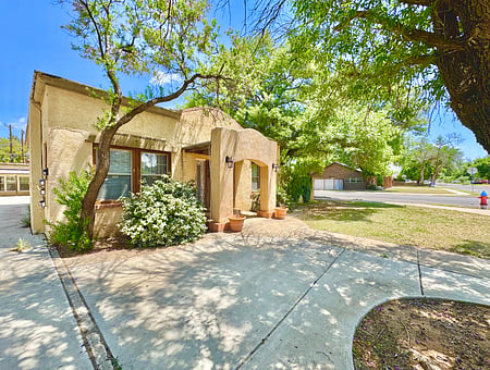 property_photo