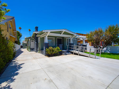 property_photo