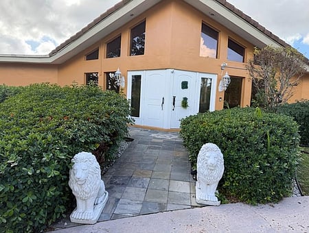 property_photo