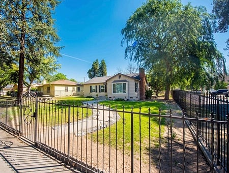 property_photo